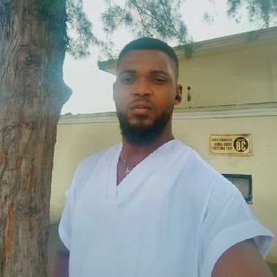 El_Chris28's profile picture. Songwriter
Graphic designer 
Die hard Arsenal fan