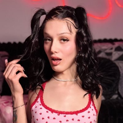 TSArianathedoll's profile picture. HEYY! 😇I’m Ariana! your new girlfriend 🤭💕 back up accounts @arianathedoll19 @arianathedoll99 🏳️⚧️I only respond on OF check out my link ⬇️⬇️