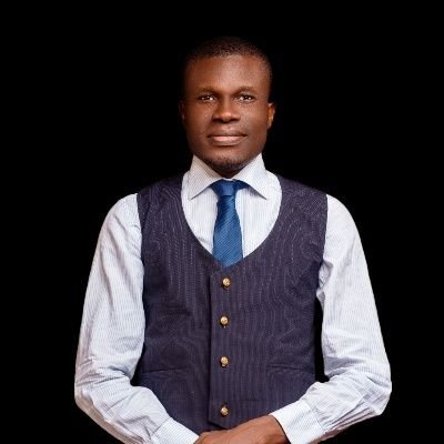 fisayodare's profile picture. Web3 & Investment 👉| Founder @Vantagehood services ||CAC plug |Author & speaker|Money talks |Space host