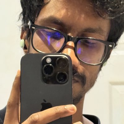 _dharanaw's profile picture. GIFs are life