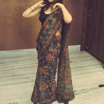 Prasansha77's profile picture. trying