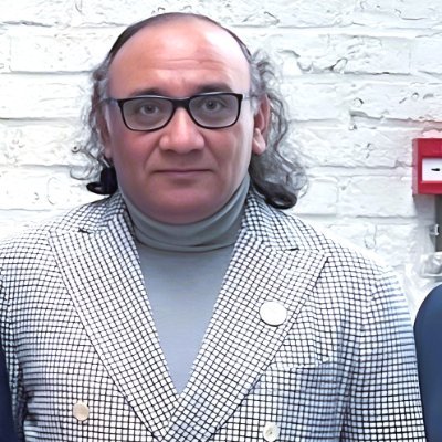 QuantumSeekerPK's profile picture. Dr. Pramod KUMAR 
M.Phil., Ph.D. (Laser Tech.) 
Principal Scientist of  Quantum Photonics
Director of Research, QuantLase Laboratory 
Abu Dhabi, U.A.E.