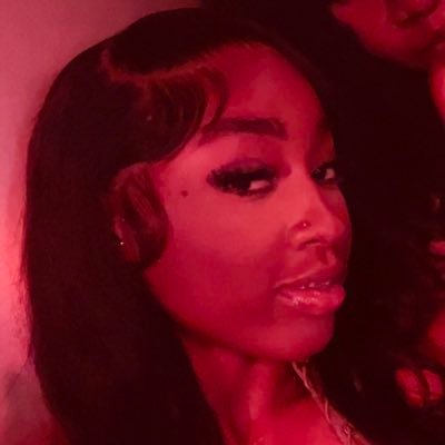 mooksfiles's profile picture. Bae this ain’t me btw | Ig:@ K.niraaa |