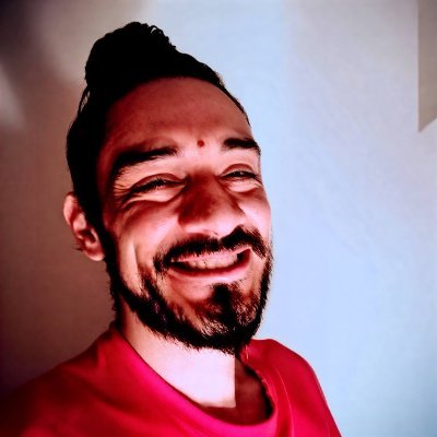 rayogui_'s profile picture. No temas al invierno.
No persigas al verano.
El Sol eres tú.
—
No seas alguien en la vida.
Eres la vida en ti.
—
La Tecnología es #Yoga.
La Ciencia es #Vedanta.