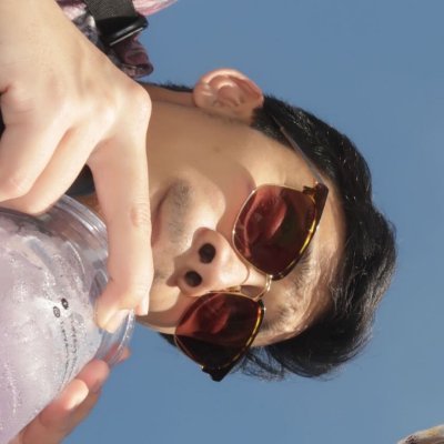 yourefha's profile picture. Pendengar penikmat dan pemain musik. Tapi ga bisa baca not balok