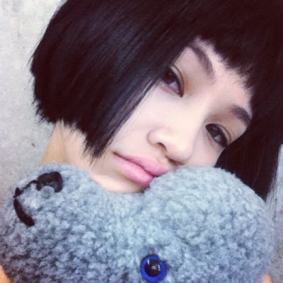 flwrgrlpop's profile picture.