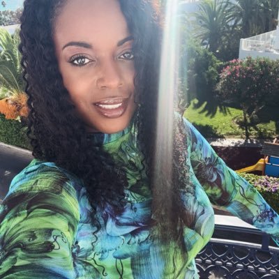 naturalluvuk's profile picture. 📹Content Creator 🎥Actress ✍🏾Rapper/Poet 🎤 Host… Unapologetically Me! ✨🖤