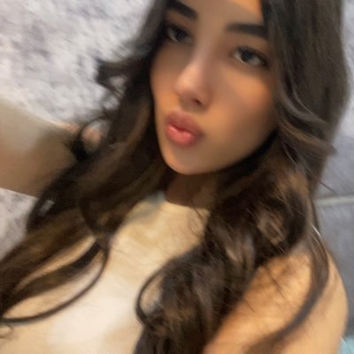 kim1yaa's profile picture. 🐍