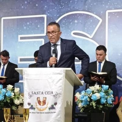 PrJorgePinheir's profile picture. Estudante da teologia reformada.