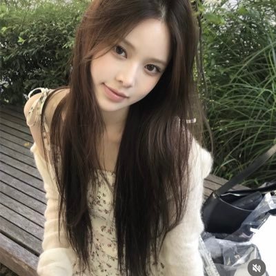 @zuhamyswan