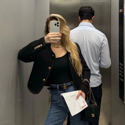 Elara6686b's profile picture. Growth-minded creator | Swimming 🏊♀️ Running 🏃♀️ Reading 📚 | Values: reason • long-termism • boundaries | Personal views | Open to ideas.