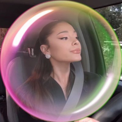 gorgehrie's profile picture. scooch a mooch