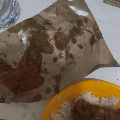 lelepola68585's profile picture. 