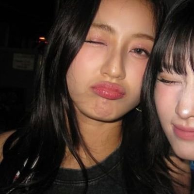daintywc's profile picture.