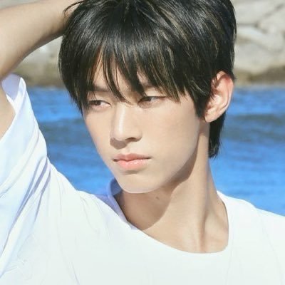 synkbluu's profile picture. fan account