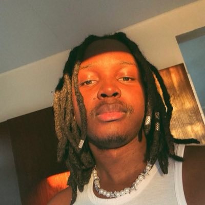 Wezi_1999's profile picture. 