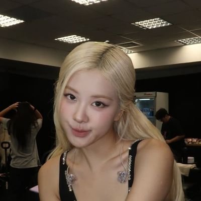 rolisdm78's profile picture. 블랙핑크 남덕