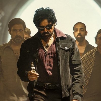 @AandhiFanIkkada