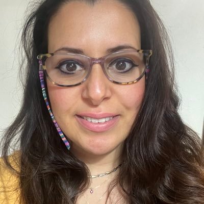 LinaJfairi's profile picture. #SurrealistNegotiation TheMentallyTalented TextileDesigner|SopCAlto🎼|#MaterialScientist|#SpiritEconomics©️ _MasterMind #OwnBenevolentViews #EarHeaven Fellow