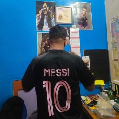 hitankit's profile picture. I share opinions mostly on Books, movies, music and football.
Fan of Leo Messi and FC Barcelona.