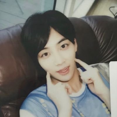 readygetsetg's profile picture. the sun, the moon, and SEVENTEEN ⋆˙⟡