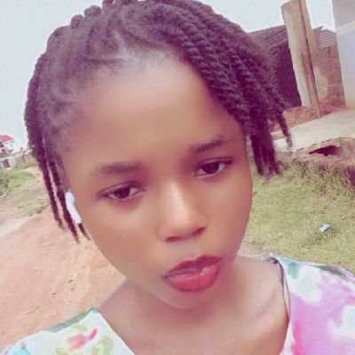 Pearl112426's profile picture. 