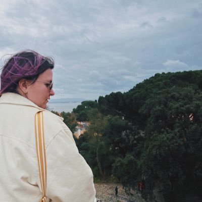 arwentonks's profile picture. life’s too short to even care at all