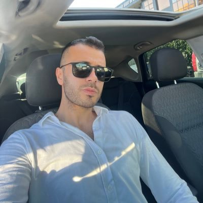 krnzburak's profile picture. 🇹🇷 👮‍♂️