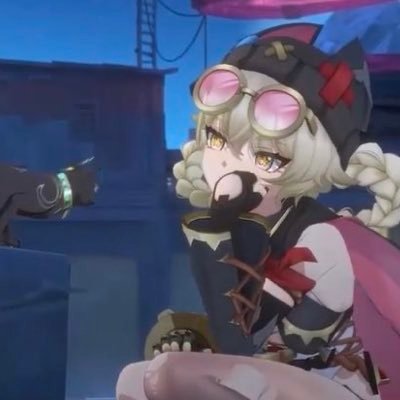 maybeoce's profile picture. 100% funny 100% sexy 95% french but most importantly I’M POMU