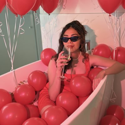 mellobeann's profile picture. 29,lost little brown girl 🌻 Forest fam ⚡️🌳💚🦁