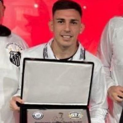 lhs1_'s profile picture. eu só sei dizer que sou Santos demais🐋🤍🖤