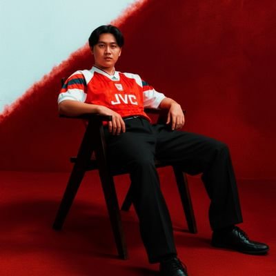 gilrresistible's profile picture. Weird but fucking Beautiful 🐺