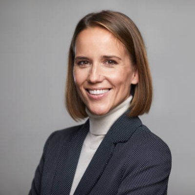 Jon83325526's profile picture. equity strategist & momentum tactician.
Sharp entries, disciplined exits.
Every chart tells a story — I trade the truth behind it.