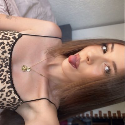eva15p's profile picture. 