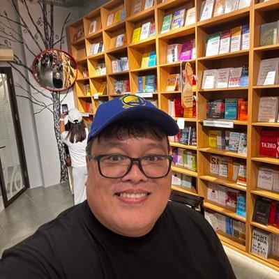 NOTASLIMBOY's profile picture. Software Developer, Concerned Citizen. Buzzer dilarang mention.