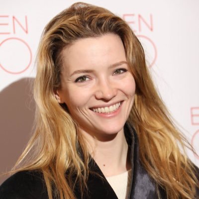 itstalulah011's profile picture. Actress, writer, and curious soul. Wife, book lover, and adventure seeker 🌟📚🎬