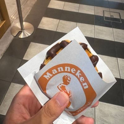 sizu_eki57's profile picture. 雑食性エンティティ うなぴ推しのしがないひよこ 無言でフォロー飛ばします ボルガ博士お許しください