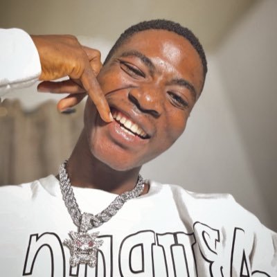 OmoAlukoo's profile picture. Dreamer🥷💭