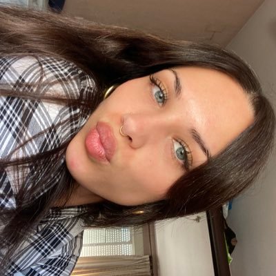 maartajw's profile picture. Dios me habla a través de rosalia