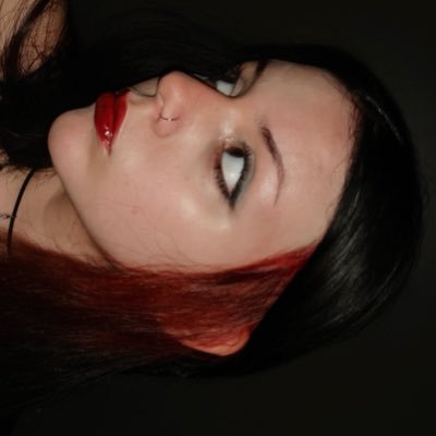 sonhoclrnd's profile picture. vivendo, sobrevivendo, vivão