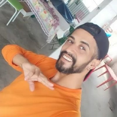 DarioFerro46013's profile picture. na vibe