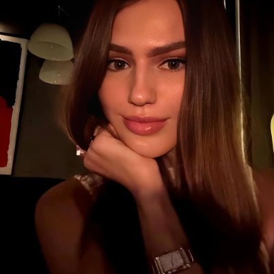 Amity_158's profile picture. Stay clear-headed, stay ambitious, stay adorable.