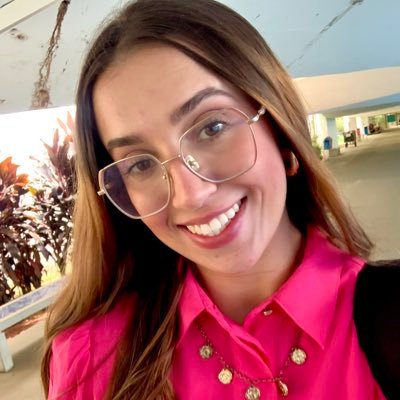 laurasversiiion's profile picture. amateur swimmer 🏊‍♀️, MSc in biochemistry, PhD student in biochemistry (IQ-USP) 👩🏼‍🔬