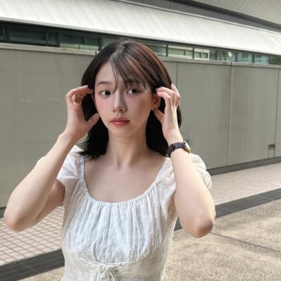 todaysmighblue's profile picture. 