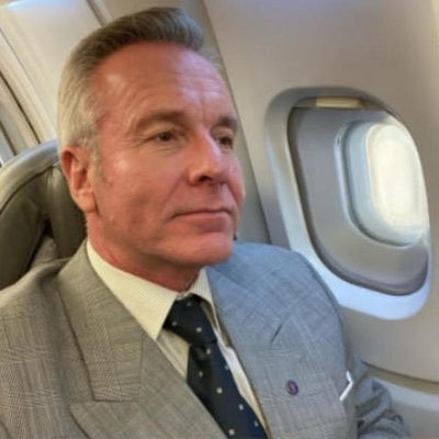 RitaQuaglietta's profile picture. 🚀 Most gurus explain yesterday's moves. 👉 @HeyZekeJames predicts tomorrow's opportunities.