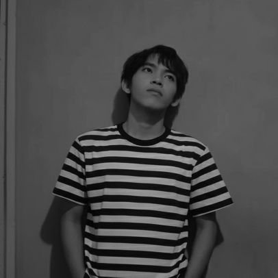 Belanda's profile picture. لَيْسَ فِي الْقَلْبِ حُبَّانِ وَلَا فِي الْعَالَمِ رَبَّانِ