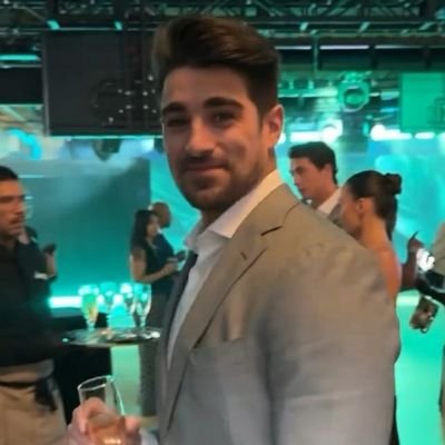 MoneyMan728669's profile picture. 