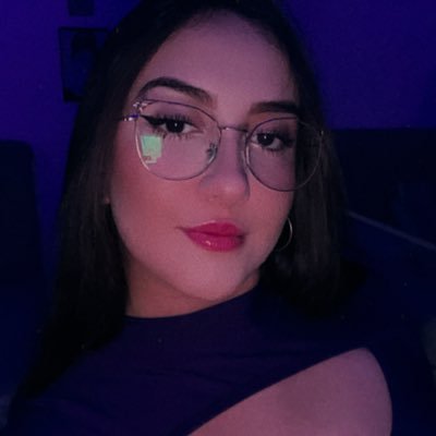 bymcrae's profile picture. miss possessive