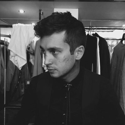 weatherIwearr's profile picture. if I’m not consuming art then I’m creating it