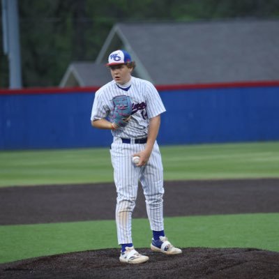 JustinGreer08's profile picture. Warren Central Baseball | c/o 2027 | 6’0 190 lbs | LHP, 1B, OF | 📲601-630-6461 |
